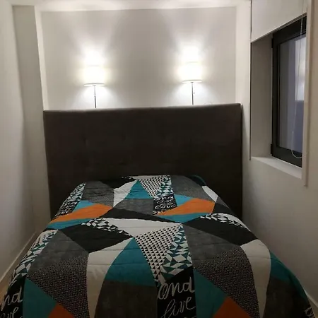 Tmb Station House Apartament