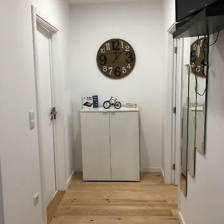 Tmb Station House Apartament Porto