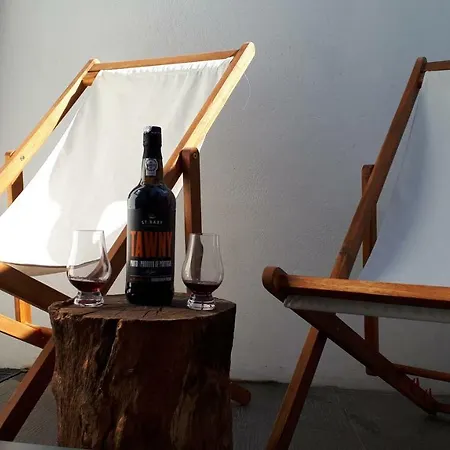 Tmb Station House アパート