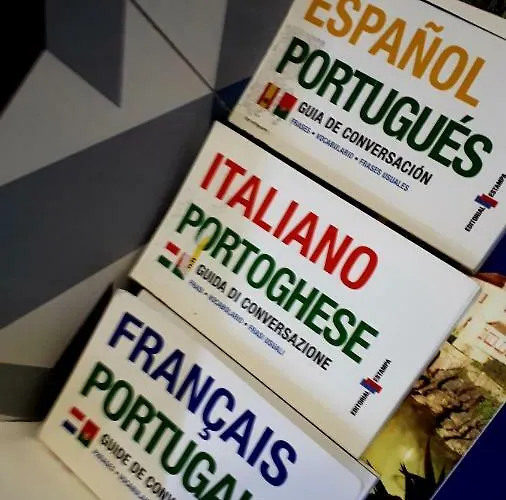 Апартаменты Tmb Station House *