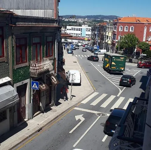 Tmb Station House アパート *