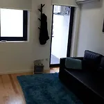 Tmb Station House アパート ポルト