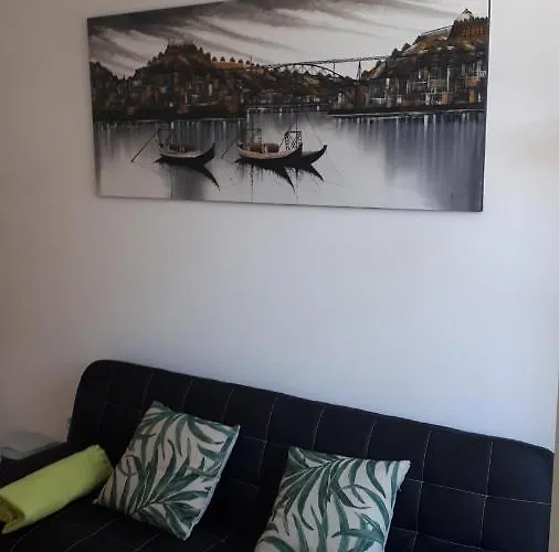 Tmb Station House Apartment Porto